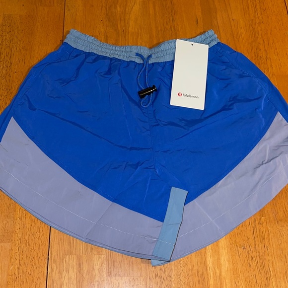 lululemon athletica Pants - Lululemon Evergreen HR Short 4.5”